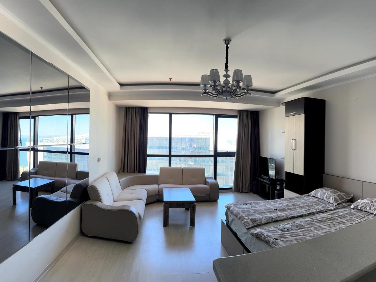 Angel Apartment In Porta Batumi Luaran gambar
